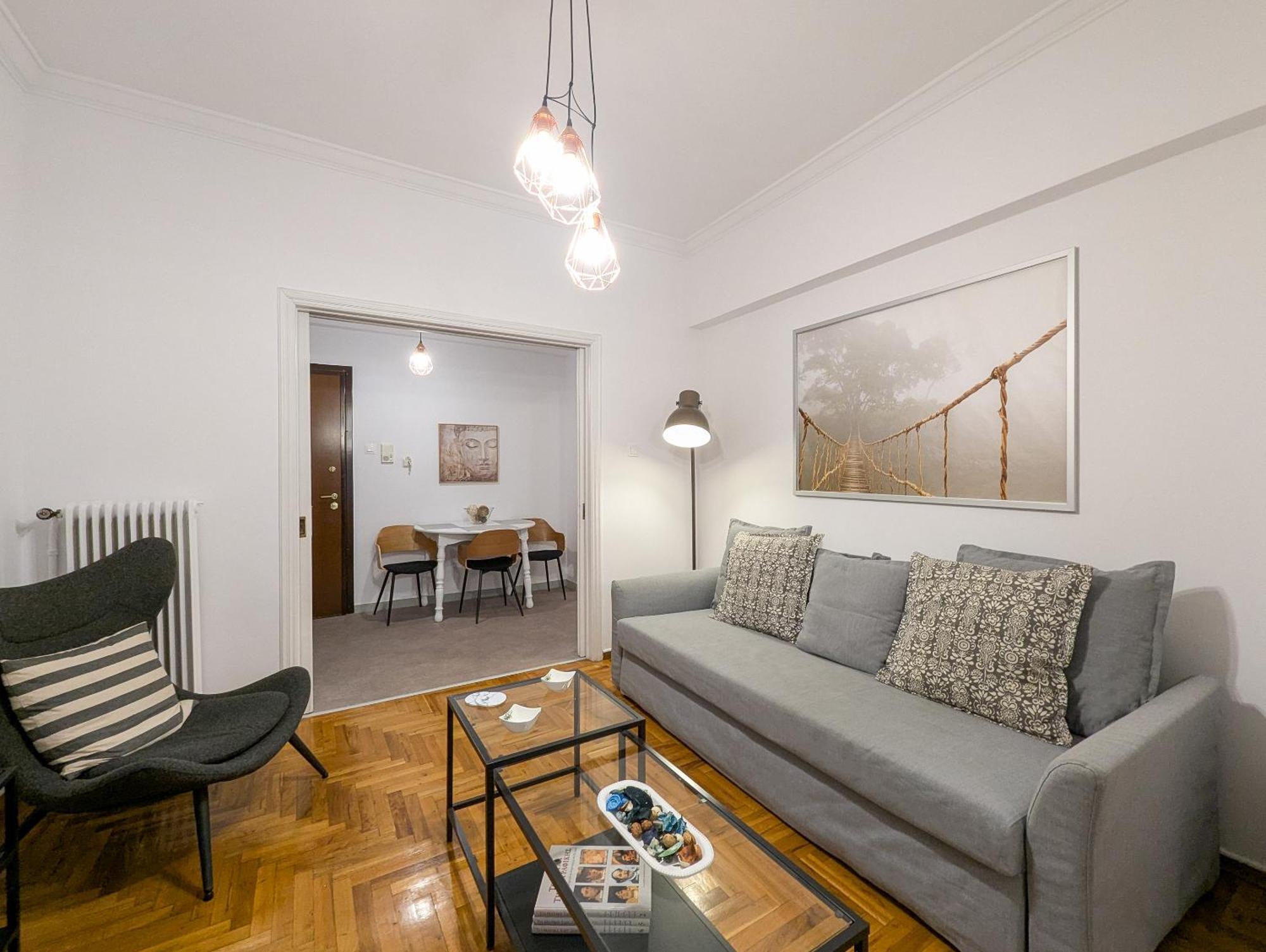 Spacious Apt For 5 Guests Next To Acropolis&Metro เอเธนส์ ภายนอก รูปภาพ