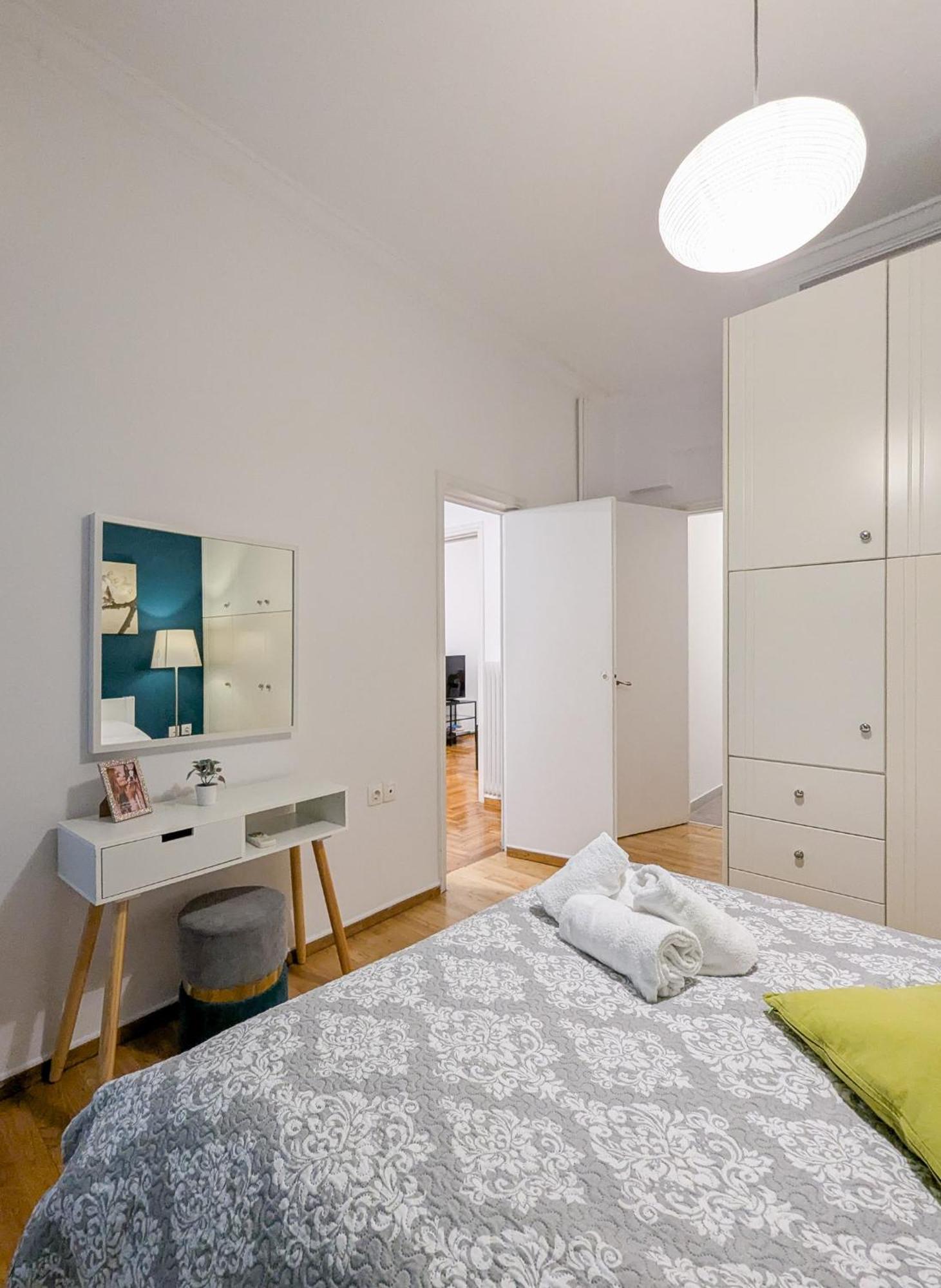 Spacious Apt For 5 Guests Next To Acropolis&Metro เอเธนส์ ภายนอก รูปภาพ